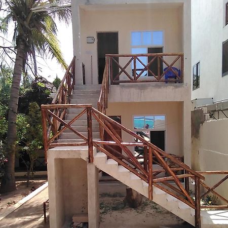 Mohammed Bungalows And Restaurant Матемве Екстериор снимка